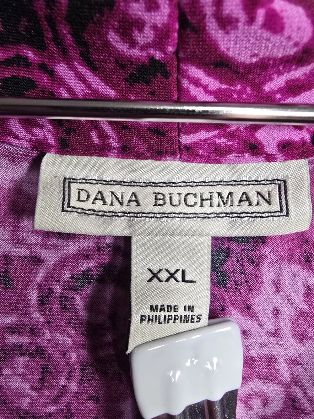 Dana Buchman Pink & Black Sleeveless V-Neck Tank